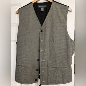 Mens banana republic vest